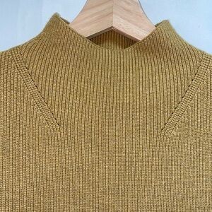 🧦NWT A New Day mock turtleneck long knit vest tan khaki. Light brown